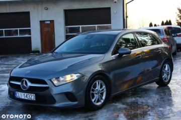 Mercedes Klasa A W177/V177 Hatchback 1.3 160 109KM 2020 Mercedes-Benz Klasa A Mercedes-Benz Klasa A 160 Style 1.3 Benzyna 109KM, zdjęcie 39