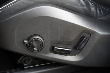 Volvo XC60 II 2022 Volvo XC 60 Bezwypadek AWD SalonPL R-Design Kamera ACC Full LED FV23, zdjęcie 15