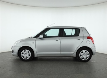 Suzuki Swift IV Hatchback 5d 1.3 92KM 2010 Suzuki Swift 1.3 i, Salon Polska, 1. Właściciel, zdjęcie 2