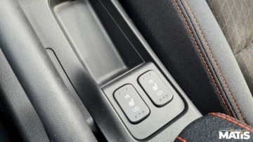 Honda Jazz IV Mikrovan Facelifting 1.5 i-VTEC 130KM 2018 Honda Jazz 1.5 BENZ manual 131KM Navi czujniki 100 bezwypadek 1.5 Benzyna, zdjęcie 19