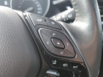 Toyota C-HR I Crossover Facelifting 1.8 Hybrid 122KM 2022 Toyota C-HR 1.8 Hybrid Style 1.8 Hybrid Style!! Sa, zdjęcie 27