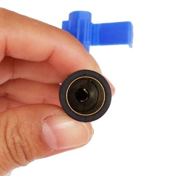 АНТЕННЫЙ УСИЛИТЕЛЬ ДЛЯ DAB+ FM-РАДИОСИГНАЛА 12 В