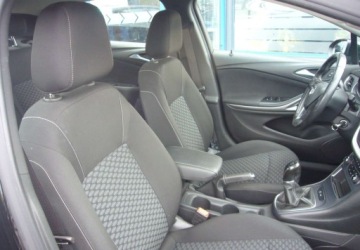 Opel Astra K Hatchback 5d 1.4 Turbo 125KM 2019 Opel Astra Opel Astra K Salon PL - serwis 1.4 Benzyna 125KM, zdjęcie 18