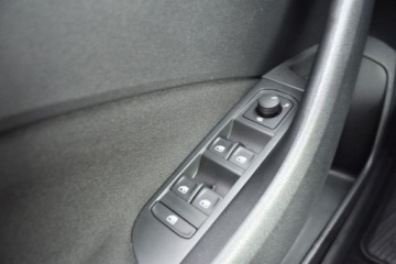 Skoda Kamiq Crossover Facelifting 1.0 TSI 115KM 2025 Skoda Kamiq SalonPL 115KM DSG SelectionWinter Premium ASO VAT23 Benzyna, zdjęcie 24