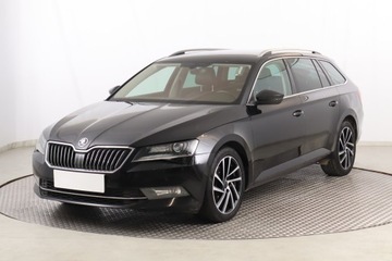 Skoda Superb III Kombi 2.0 TDI 190KM 2017 Skoda Superb 2.0 TDI, Salon Polska, Serwis ASO, zdjęcie 1