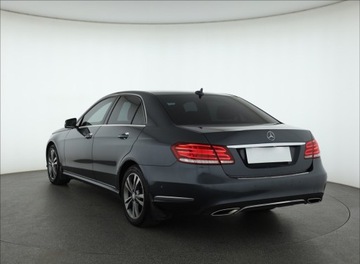 Mercedes Klasa E W212 Coupe Facelifting 220 CDI 170KM 2016 Mercedes E E 220 BlueTEC, 167 KM, Automat, Skóra, zdjęcie 3