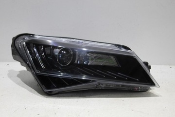 Skoda Superb III 3VD Xenon Prawy Ładny Lampa Prawa