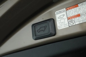Toyota RAV4 IV MPV D-4D 125 124KM 2015 Toyota RAV 4 2.0 D-4D, Salon Polska, Serwis ASO, zdjęcie 9