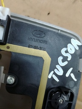 HYUNDAI TUCSON I 2004 - 2010 ROK LAMPA OSVĚTLENÍ KABINY ZADNÍ