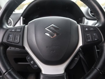 Suzuki Vitara III 2020 Suzuki Vitara 1.4 BoosterJet, Salon Polska, zdjęcie 16