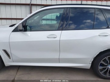 BMW X5 G05 M SUV 4.4 M 600KM 2022 BMW X5 2022r, M50I, 4.4L, XDrive 4.4 Benzyna 600KM, zdjęcie 4