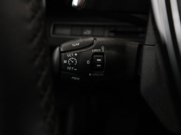 Peugeot 3008 II Crossover 1.2 PureTech 130KM 2019 Peugeot 3008 automat full LED półskóra virtual, zdjęcie 34