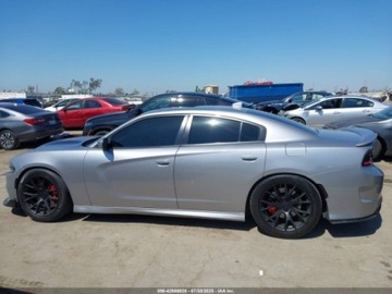 Dodge Charger VII 2016 Dodge Charger SRT 392 2016 6.4L 6.4 Benzyna 485KM, zdjęcie 2