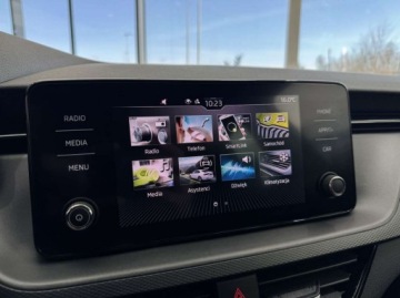 Skoda Scala Hatchback 1.5 TSI 150KM 2023 Skoda Scala Ambition CarPlayAndroid Auto LED Czujniki parkowania 1.5, zdjęcie 25