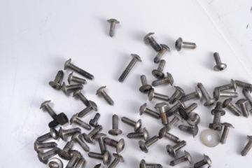 Болты крепления обтекателя BMW R 1200 RT K26 10-13