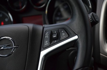 Opel Astra J Sports Tourer 1.4 Turbo ECOTEC 140KM 2012 ZAREJESTROWANA 1.4T 140KM SERWIS KLIMA PARKTRONIK GWARANCJA, zdjęcie 28