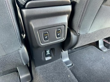 Mitsubishi Eclipse Cross SUV 1.5 T 163KM 2018 Mitsubishi Eclipse Cross Kamera HeadUp KeyLess Hak, zdjęcie 28