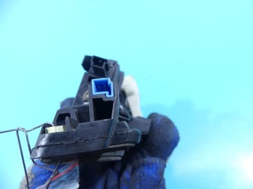 РУЧКА ЗАДНЕЙ ДВЕРИ MERCEDES CLK C209 W209