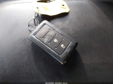 Jeep Grand Cherokee IV 2022 Jeep Grand Cherokee 2022 JEEP GRAND CHEROKEE 4XE LIMITED 4X4 2.0 Hybryda, zdjęcie 12