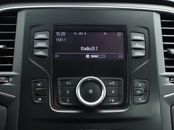 Renault Megane IV Hatchback 5d 1.2 Energy TCe 100KM 2017 Renault Megane 1.2 TCe, Salon Polska, Klima, zdjęcie 11