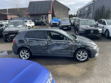 Volkswagen Golf VIII Variant 1.5 eTSI 150KM 2024 Volkswagen Golf PL Automat Kamera Pamięć Podgrz., zdjęcie 4