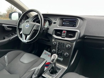 Volvo V40 II Cross Country 2.0 D2 DRIVE-E 120KM 2015 Volvo V40 D2 RDesign 1.6D 120 KM 2015r, zdjęcie 19