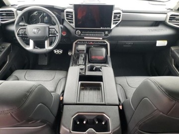 Toyota Tundra II 2023 Toyota Tundra 2023r., Crewmax SR, od ubezpieczalni 3.4 Benzyna 389KM, zdjęcie 7
