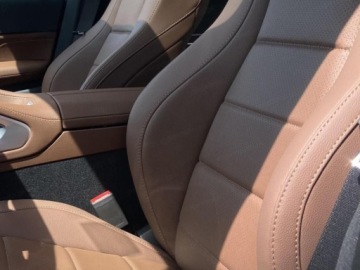 Mercedes GLE V167 SUV Facelifting 2.0 300d 269KM 2025 MERCEDES-BENZ GLE 300 d 4-Matic AMG Line 2.0 (269KM) 2025, zdjęcie 5