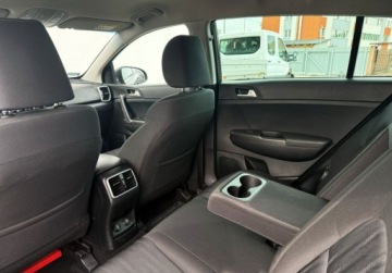 Kia Sportage IV SUV Facelifting 1.6 GDI 132KM 2021 Kia Sportage 1.6 GDI 132KM M 2WD MT6 Salon PL 1.6 Benzyna 132KM, zdjęcie 20