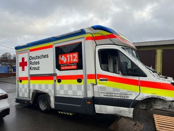 ZABUDOWA KARETKI AMBULANCE MERCEDES SPRINTER II