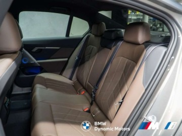 BMW Seria 5 G90-91 2025 BMW Seria 5 40d xDrive 303 KM mHEV - Kamera 360 - Pakiet M Pro - Gotowy do, zdjęcie 23