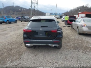 Mercedes GLA II 2021 Mercedes-Benz GLA 2021 r., 2,0L 250 4MATIC 2.0 Benzyna 221KM, zdjęcie 4