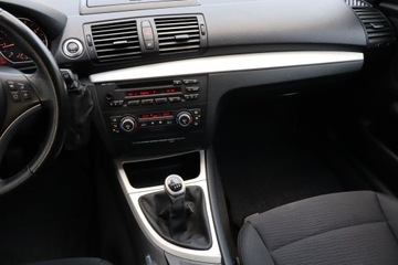BMW Seria 1 E81/E87 Hatchback 5d E87 2.0 118i 143KM 2008 BMW 1 118i, Klima, Klimatronic, Tempomat,ALU, zdjęcie 7