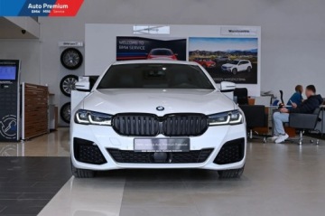 BMW Seria 5 G30-G31 2021 BMW Seria 5 530d xDriveFV23Podgrzewanie KierownicyFotel SportBMW Laserlight, zdjęcie 2