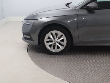 Skoda Octavia IV Kombi 2.0 TDI 115KM 2022 Skoda Octavia 2.0 TDI, Salon Polska, zdjęcie 14