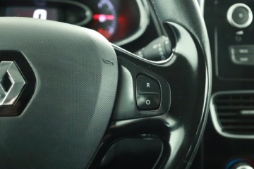Renault Clio IV Grandtour Facelifting 1.5 Energy dCi 90KM 2017 Renault Clio 1.5 dCi, Salon Polska, Serwis ASO, zdjęcie 12