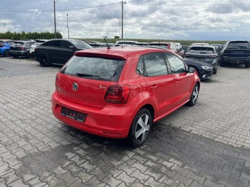 Volkswagen Polo V Hatchback 3d Facelifting 1.0 75KM 2014 Volkswagen Polo Comfortline Klimatyzacja