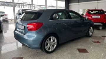 Mercedes Klasa A W176 Hatchback 5d 1.6 180 BlueEFFICIENCY 122KM 2014 Mercedes-Benz Klasa A Niepowtarzalny wyglad oraz stan Automat Ledy MOZLIWA, zdjęcie 15
