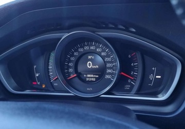 Volvo V40 II Cross Country D2 115KM 2013 Volvo V40 SLICZNA 1.6 D 115KM Bogata Wersja ORYGINAL Serwis ZADBANY 2014r, zdjęcie 13