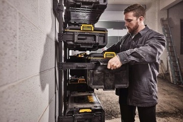 Ящик для инструментов DeWalt DS300 2.0 TOUGHSYSYTEM