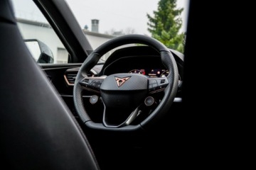 Cupra Leon II Sportstourer Facelifting 1.5 eTSI MHEV 150KM 2025 Cupra Leon Sportstourer 1.5 eTSI 150 KM DSG, zdjęcie 25