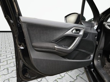 Peugeot 2008 I SUV Facelifting 1.2 PureTech 130KM 2018 Peugeot 2008 Dealer Peugeot | Polski Salon | Gwara, zdjęcie 22