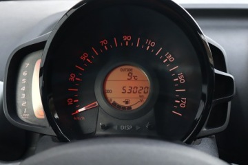 Toyota Aygo I Hatchback 5d Facelifting 1.0 VVT-i 68KM 2014 Toyota Aygo 1.0 VVT-i, Salon Polska, zdjęcie 10