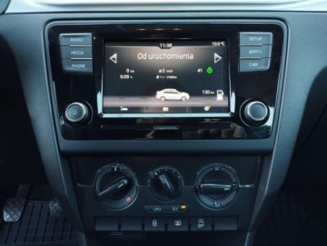 Skoda Rapid II Liftback Facelifting 1.0 TSI 95KM 2018 Skoda RAPID Skoda Rapid 1.0TSi Ambition od Dealera Bemo Motors Benzyna 95KM, zdjęcie 8