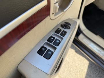 Hyundai Santa Fe II SUV 2.2 CRDi 155KM 2007 Hyundai Santa Fe 4X4 KLIMATYZACJA PARKTRONIC GRZANE FOTELE JANSNE WNETRZE, zdjęcie 11