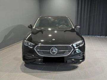 Mercedes Klasa E W214 Sedan 2.0 220d 197KM 2025 E Klasa 220 d 4-Matic AMG 2.0 197KM 2025, zdjęcie 1