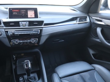 BMW X1 F48 2019 BMW X1 sDrive18i, Salon Polska, Serwis ASO, zdjęcie 7