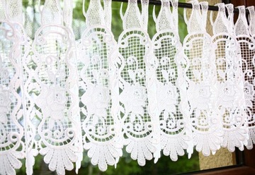 Заздростка Гипюровая белая штора для кухни 40