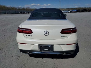 Mercedes Klasa E W213 2020 Mercedes-Benz Klasa E 450 4Matic 2020 3.0l 3.0 Benzyna 362KM, zdjęcie 2