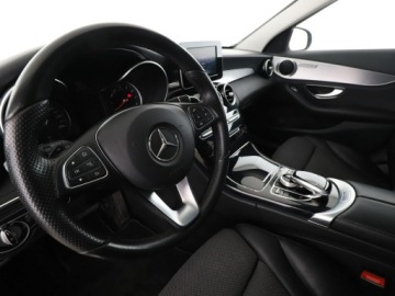 Mercedes Klasa C W205 Kombi 180 156KM 2015 Mercedes C 180 automat półskóra navi klima auto, zdjęcie 13